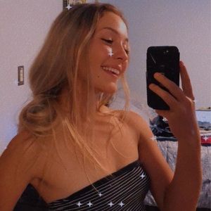 Meet your Posher, Paris